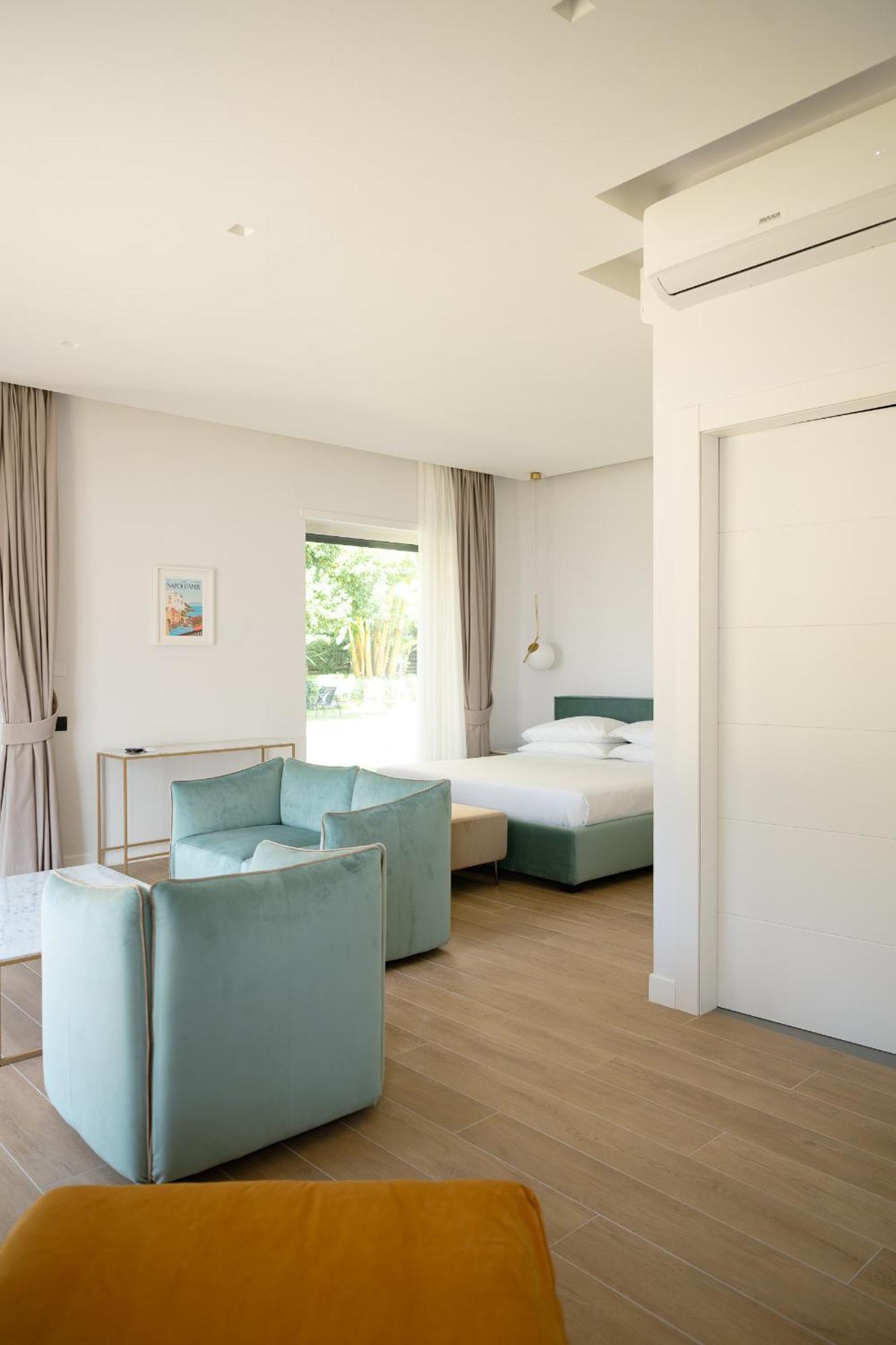 Relais Altacosta Apartment Naples
